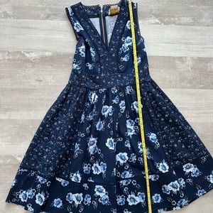 Kate Spade size 8 dress